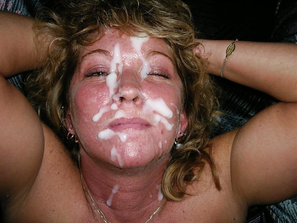 Messy screaming curly amateur